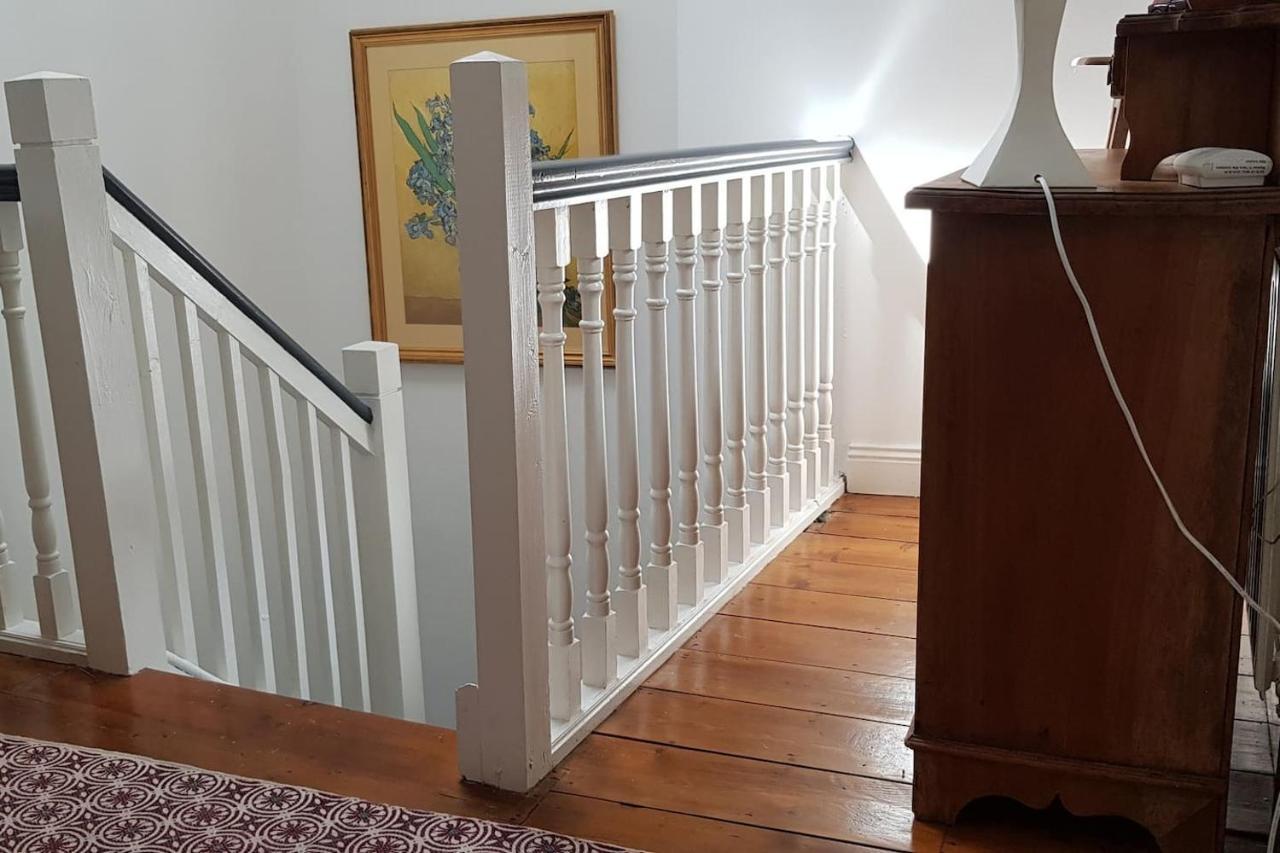 Banagher Cosy Townhouse On The Hill In Irelandヴィラ エクステリア 写真